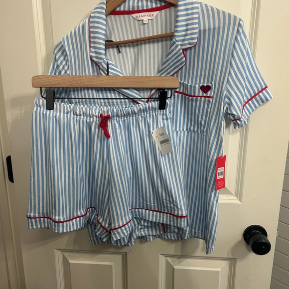 New NWT Rampage Blue and White Striped Pajama Set with Red Heart and piping. - Picture 1 of 14